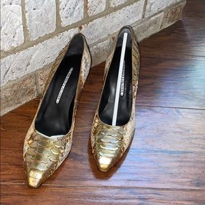 Donald Pliner Pumps